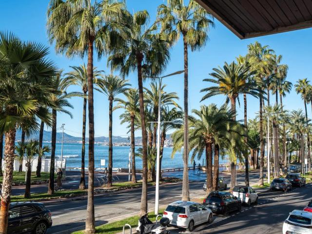 Boulevard De La Croisette Bel Appartement 3 Chambres 97m² Cannes