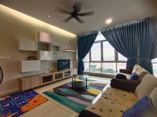 Boulevard Serviced Apartment Fully Furnished unit for rent