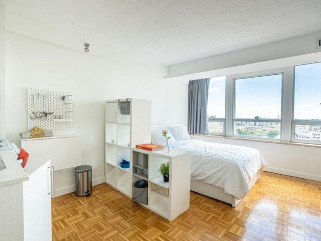 Boulevard René Lévesque Ouest