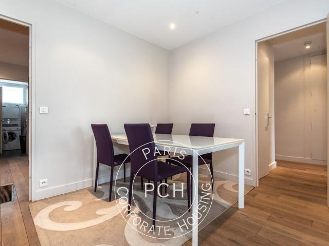 Boulevard Victor Hugo, 92200, Neuilly Sur Seine