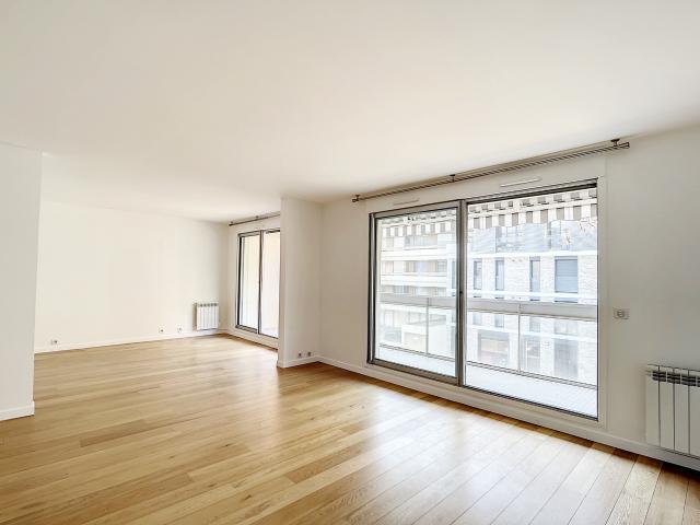 BOULOGNE BILLANCOURT Location d'un appartement de 3 pièces avec terrasse