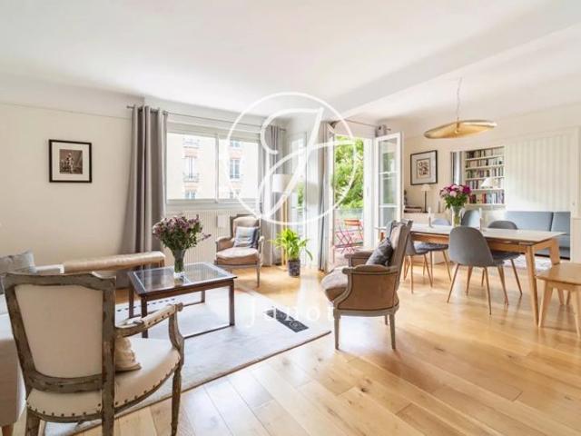 Boulogne Billancourt RUE DU CHÂTEAU / JEAN JAURÈS Appartement à louer 5 pièces meublé 102,79m² loi Carrez 3 chambres 1 place de parking