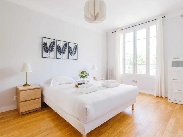 Boulogne Billancourt Stunning 1 BR apartment