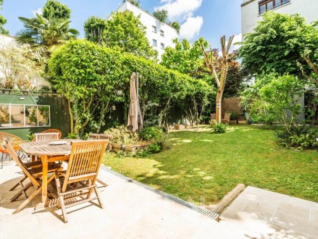 Boulogne Centre Appartement avec deux grands jardins