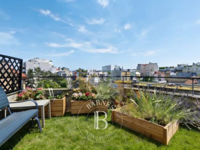BOULOGNE NORD DUPLEX 2 TERRASSES Appartement 5 pièces de 112m2 env. avec terrasses