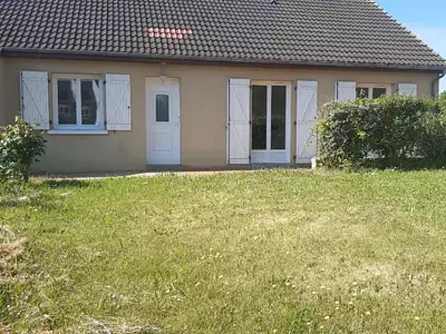 Bouloire 72440 Location maison 4 pièces t4 au dernier étage
