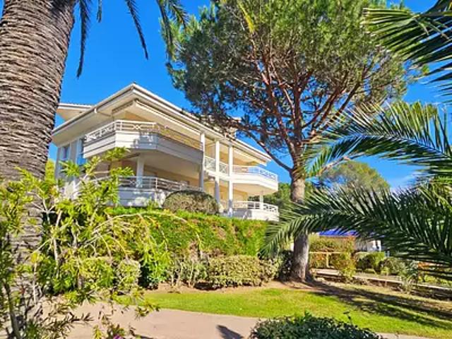Boulouris 83700 Achat / Vente appartement 3 pièces t3