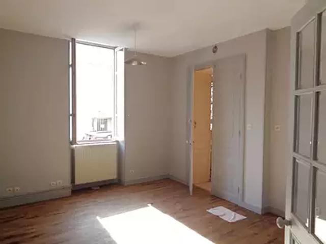 Bourbon Lancy 71140 Location appartement 2 pièces t2