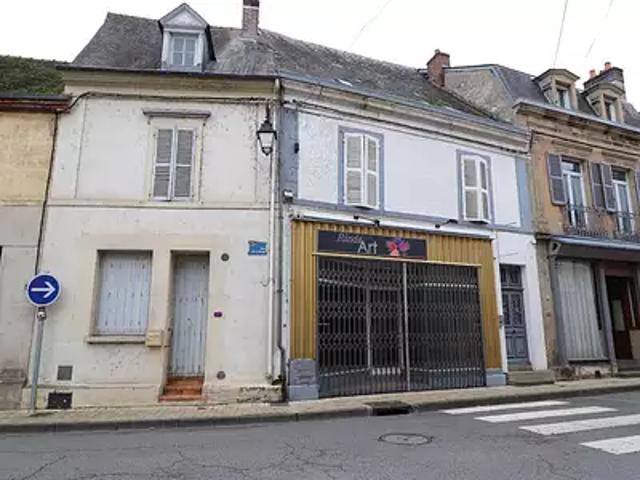 Bourbon l'Archambault 03160 Achat / Vente immeuble
