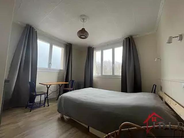 Bourbonne les Bains 52400 Achat / Vente appartement 1 pièce t1 au dernier étage