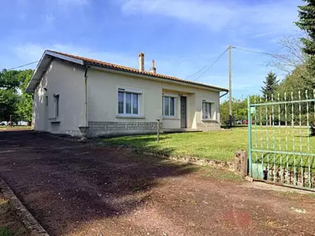 Bourg 33710 Achat / Vente maison 6 pièces t6 au dernier étage