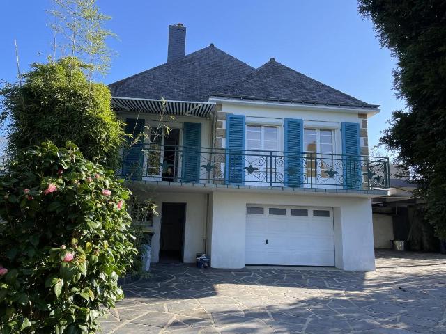 Bourg de Plouguenast 121m² Plouguenast