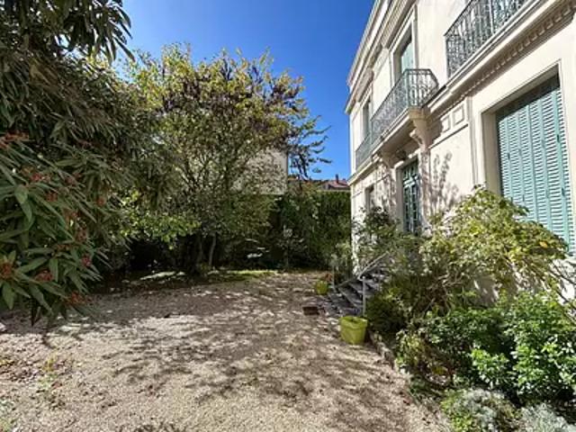 Bourg en Bresse 01000 Achat / Vente maison 11 pièces t11 jardin cave