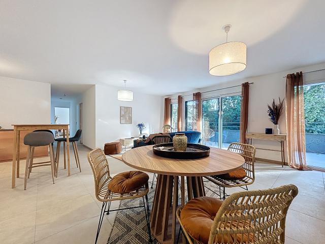 Bourg en Bresse T5 99.88 m2 18 m2 de terrasse
