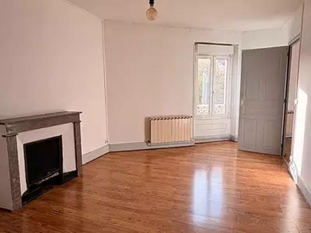 Bourg lès Valence 26500 Location appartement 3 pièces t3 cave