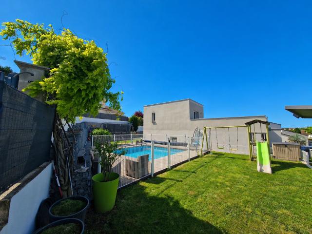 VALENCE MAISON 7 PIECES DE 147 M2 AVEC PISCINE