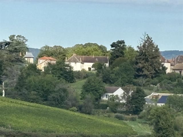 Bourgogne Cote Chalonnaise, Tres Rare A La Vente, Propriete. 240m² Moroges