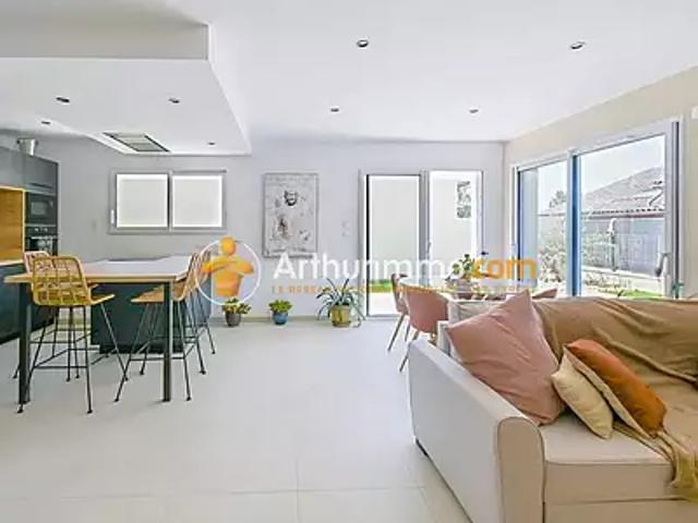 Bourgoin Jallieu 38300 Achat / Vente maison 4 pièces t4