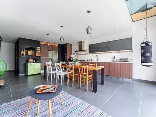 Bourgoin Jallieu 38300 Achat / Vente maison 6 pièces t6
