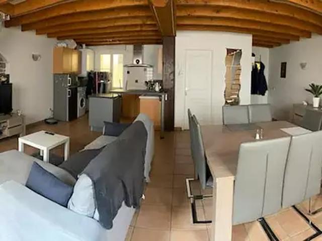Bourgoin Jallieu 38300 Achat / Vente appartement 3 pièces t3 au dernier étage