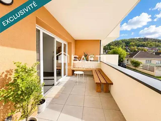 Bourgoin Jallieu 38300 Achat / Vente appartement 4 pièces t4 terrasse balcon