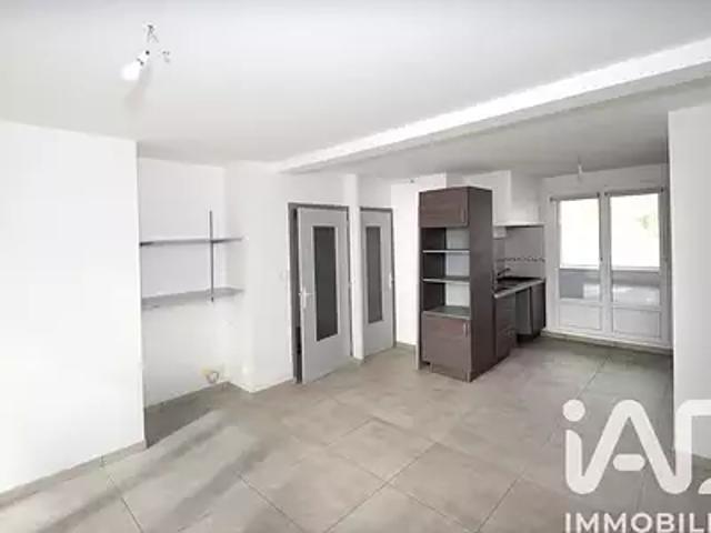 Bourgoin Jallieu 38300 Achat / Vente appartement 4 pièces t4