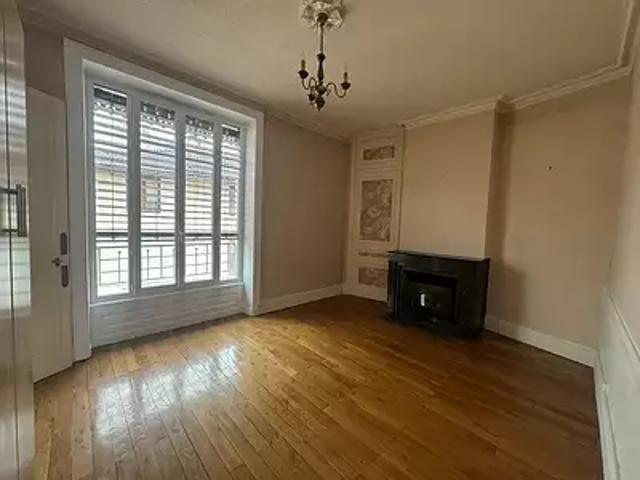 Bourgoin Jallieu 38300 Location appartement 2 pièces t2