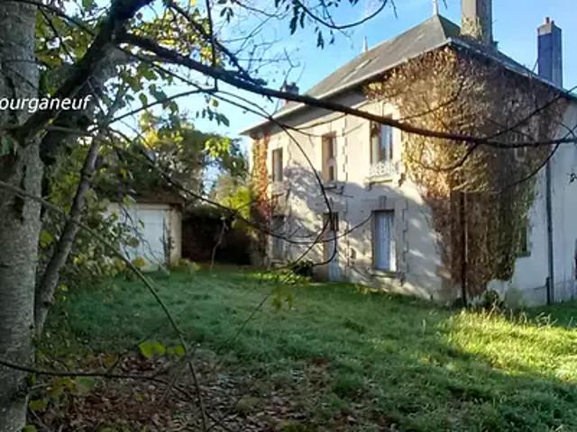 Bourganeuf 23400 Achat / Vente maison 7 pièces t7