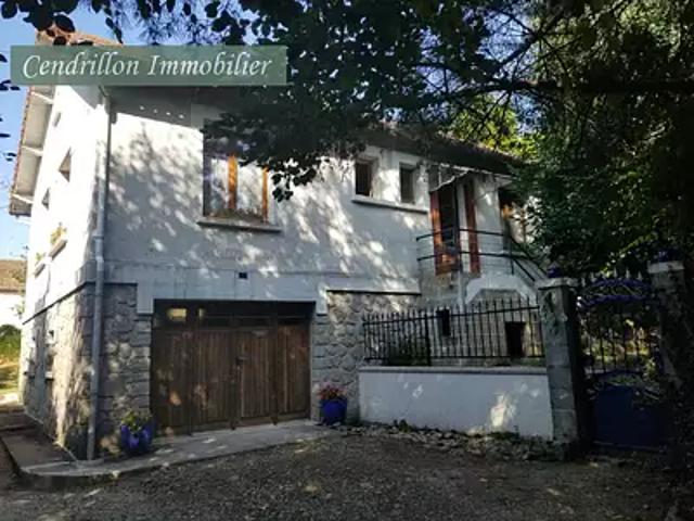 Bourganeuf 23400 Achat / Vente maison 3 pièces t3
