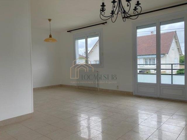 BOURGES CH. DE VILLENEUVE MAISON TYPE 4 94m²