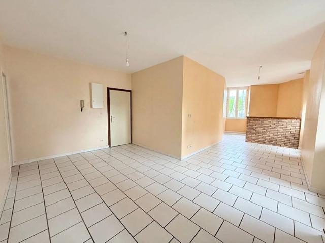 BOURGES PLACE MALUS Appt T3, 61.30 m2