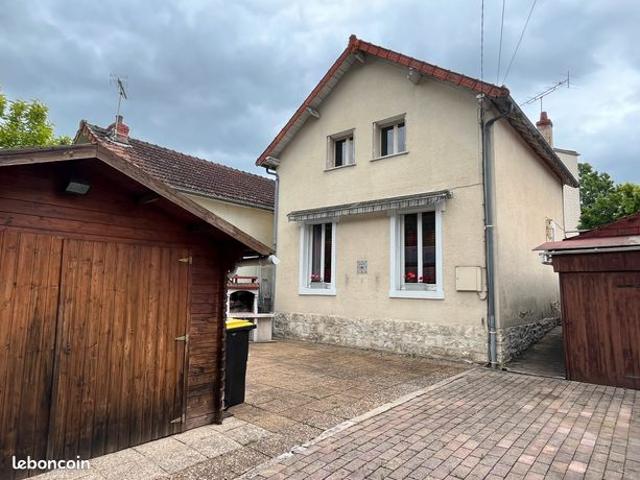 BOURGES, Quartier Gare