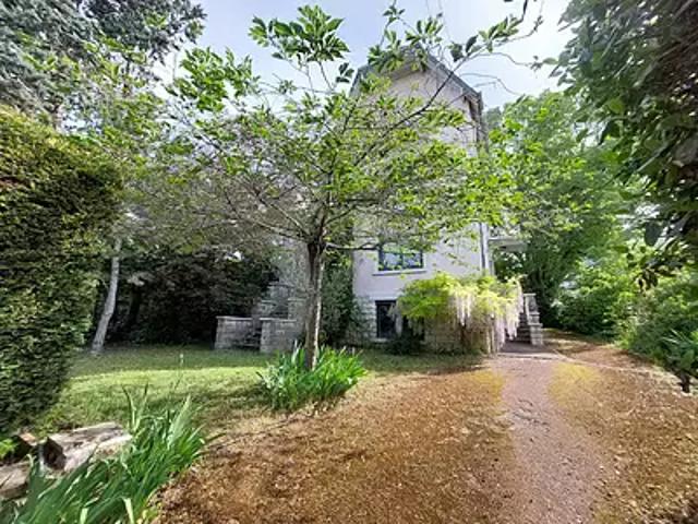 Bourges 18000 Achat / Vente maison 8 pièces t8 cave