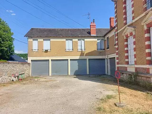 Bourges 18000 Achat / Vente appartement 2 pièces t2 au dernier étage cave