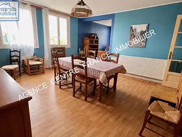 Bourges 18000 Achat / Vente appartement 5 pièces t5 au dernier étage terrasse