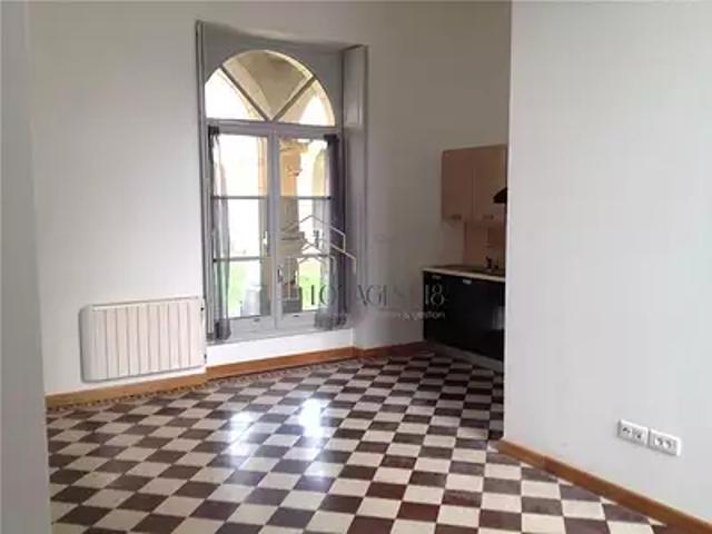 Bourges 18000 Location appartement 1 pièce t1 parking