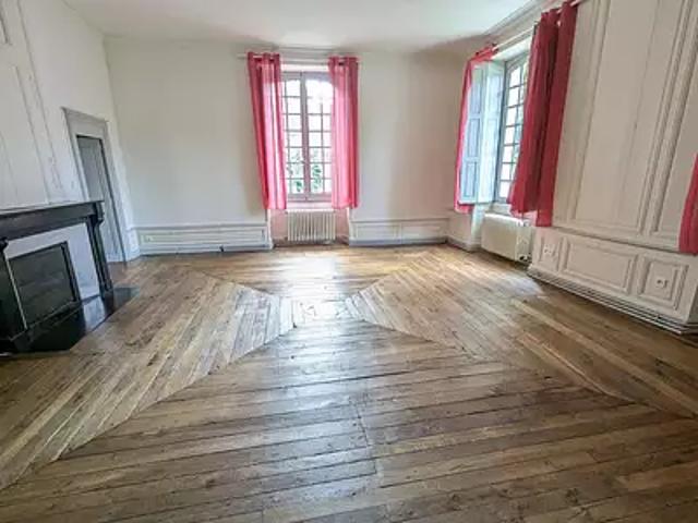 Bourges 18000 Location appartement 5 pièces t5 au dernier étage