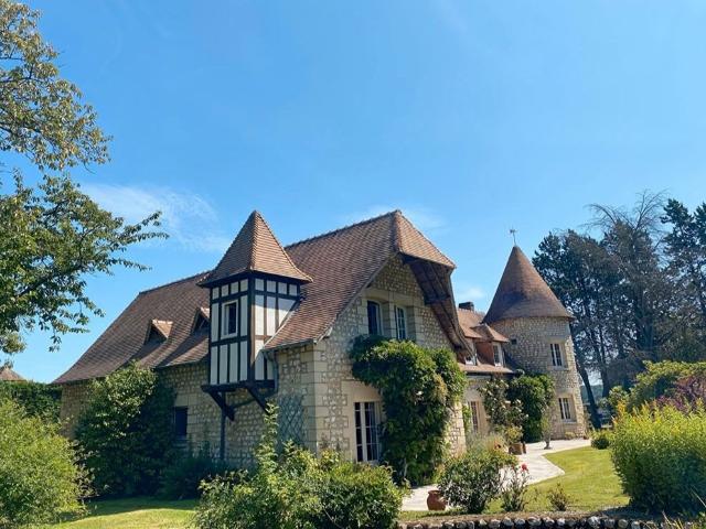 Bourgtheroulde / Infreville Belle propriété de 273 m² carr. 273m² Grand Bourgtheroulde