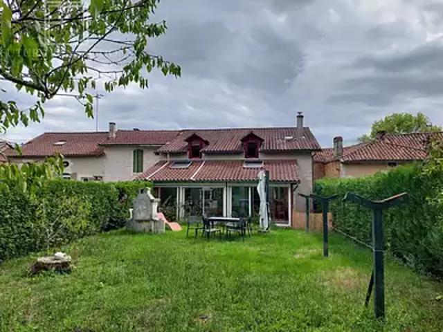 Bourdeilles 24310 Achat / Vente maison 9 pièces t9