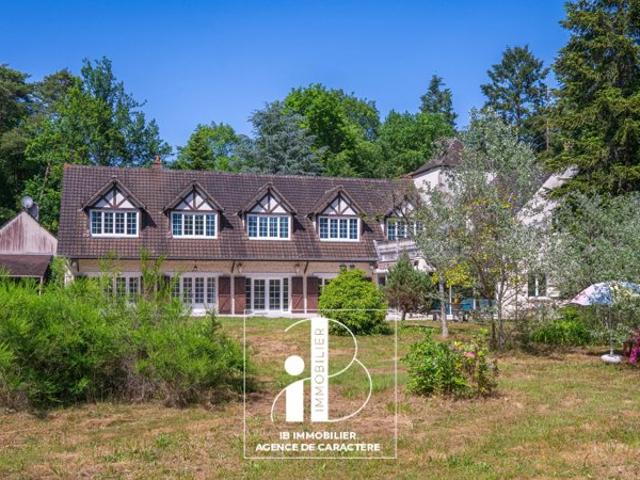 BOURRON SUD FONTAINEBLEAU LONGERE avec MAISON d'AMIS 545 m² JARDIN 5224 m²