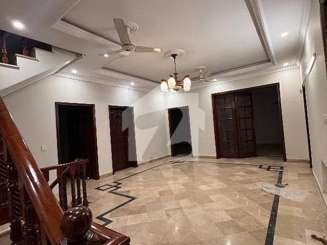 Bouse Available For Rent InF11