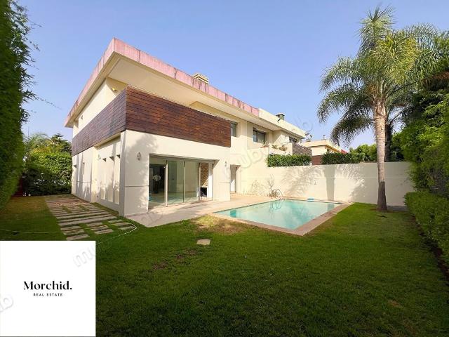 Bouskoura Ville Verte. Villa moderne à louer