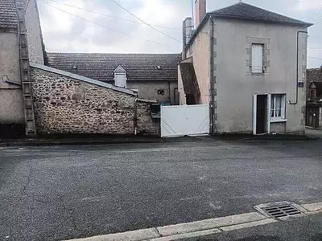 Boussac 23600 Achat / Vente maison 5 pièces t5