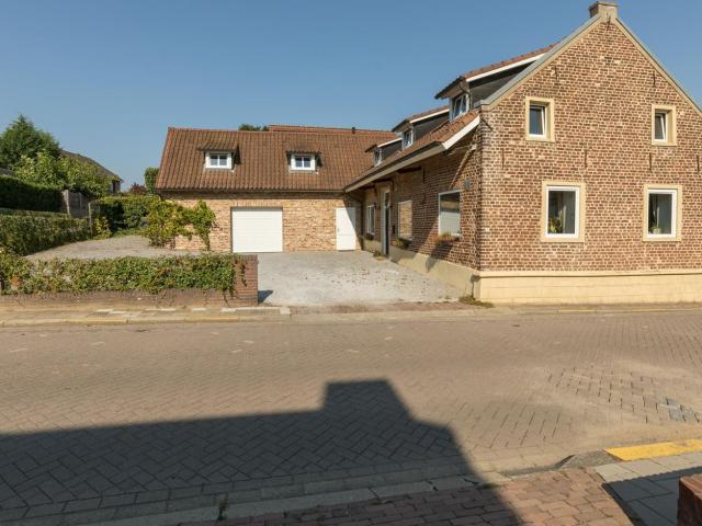 Bovenstraat, 4, 6141CD, Limbricht, Limburg 6141CD