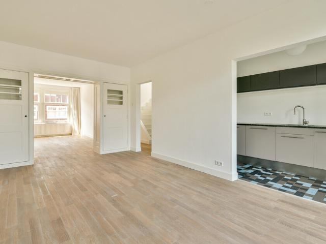 Bovenwoning te huur in Amsterdam