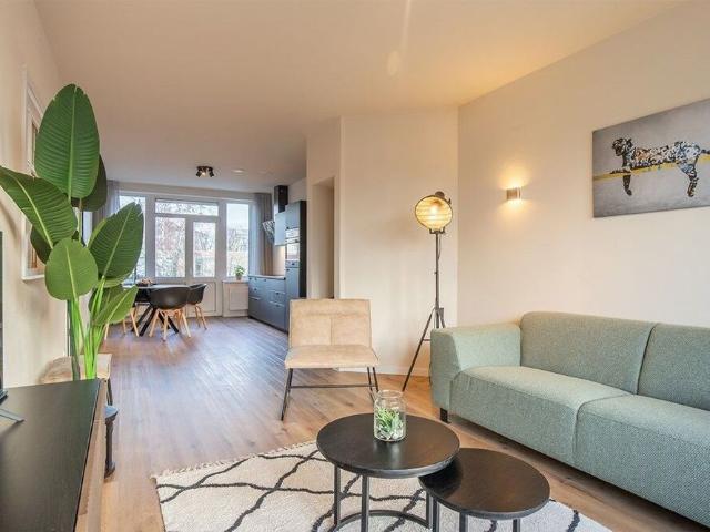 Bovenwoning appartement te huur in Voorburg