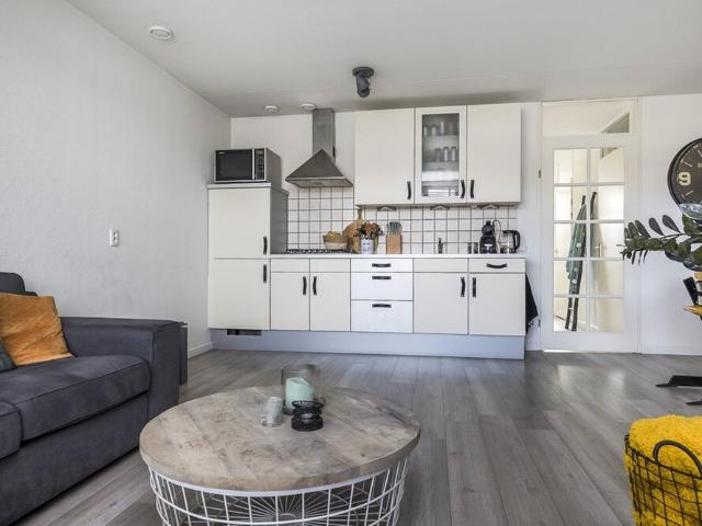 Bovenwoning appartement te huur in Nieuw Vennep