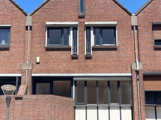 Bovenwoning appartement te huur in Brunssum