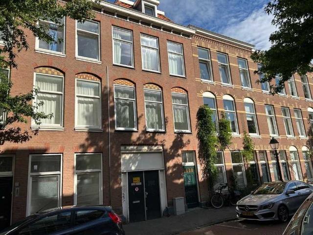 Bovenwoning appartement te huur in Den Haag