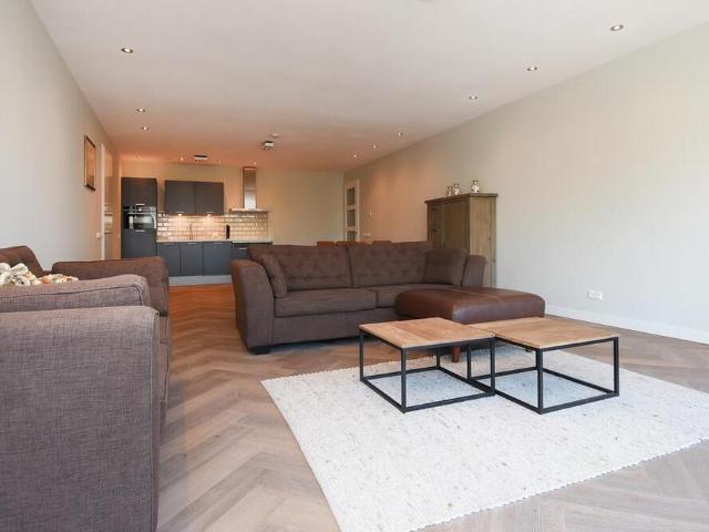 Bovenwoning appartement te huur in Den Haag